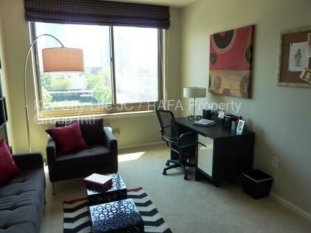 Foto principal - 200 Grand St