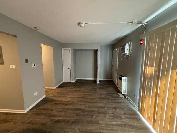 Foto del edificio - 3343 Commercial