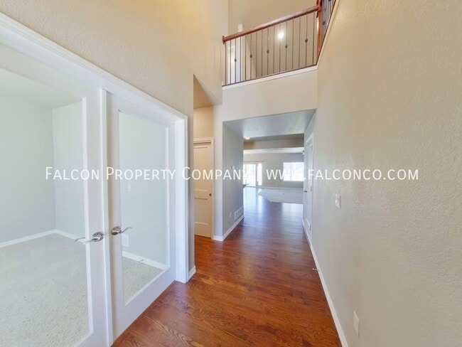 Building Photo - 5822 Thurber Dr
