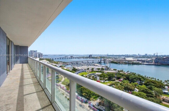 Photo - 50 Biscayne Blvd (Miami, FL) Apartment