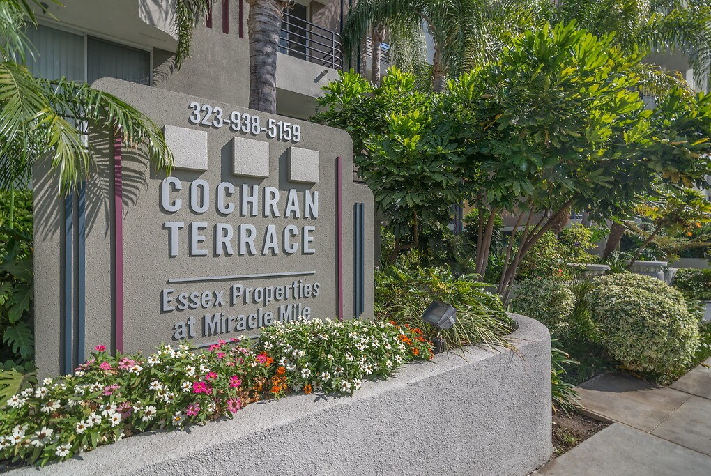 795 Bachelors Available for Rent in Los Angeles, CA