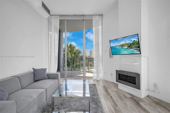 Building Photo - 3029 NE 188th St