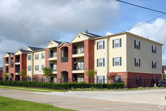 Foto del edificio - Northland Woods