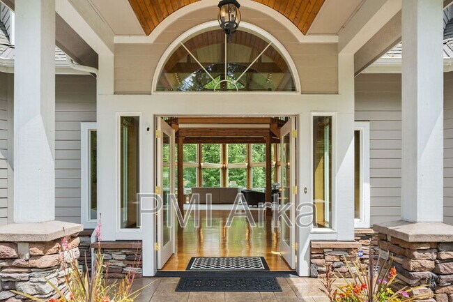 Foto del edificio - 19703 SE 128th Way