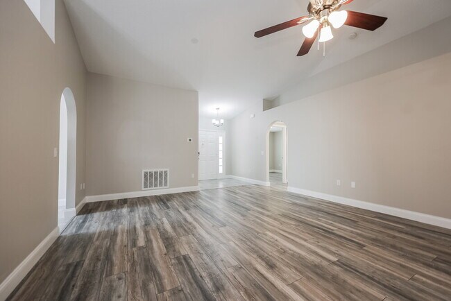 Foto del edificio - 2147 Sandridge Cir