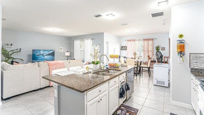 Foto del edificio - 1610 Spray Terrace