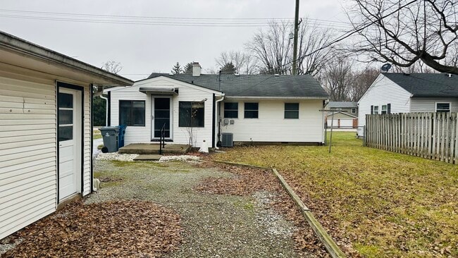 Foto del edificio - 1031 Field Dr