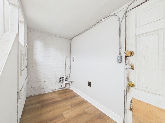 Foto del edificio - 3600 Pilots Ln