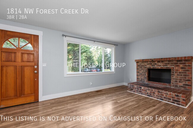 Foto del edificio - Roomy 3 bed/1.5 bath in Silverdale