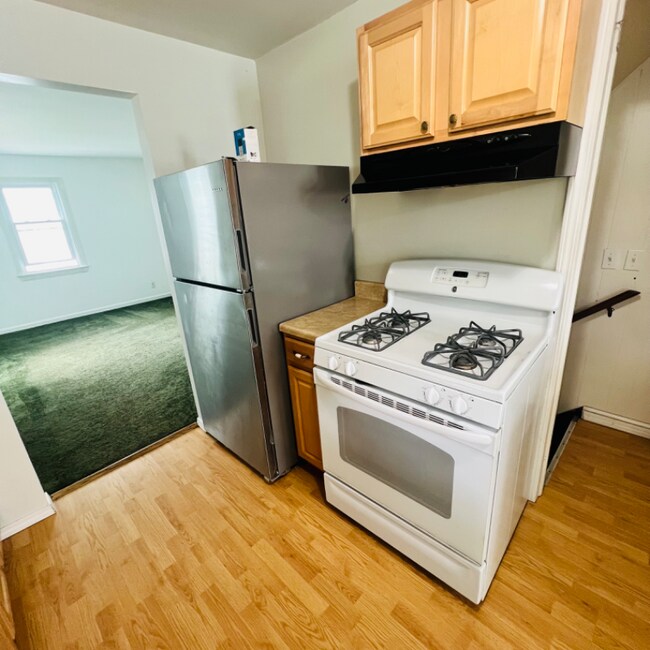 Building Photo - 60 Haddon Rd