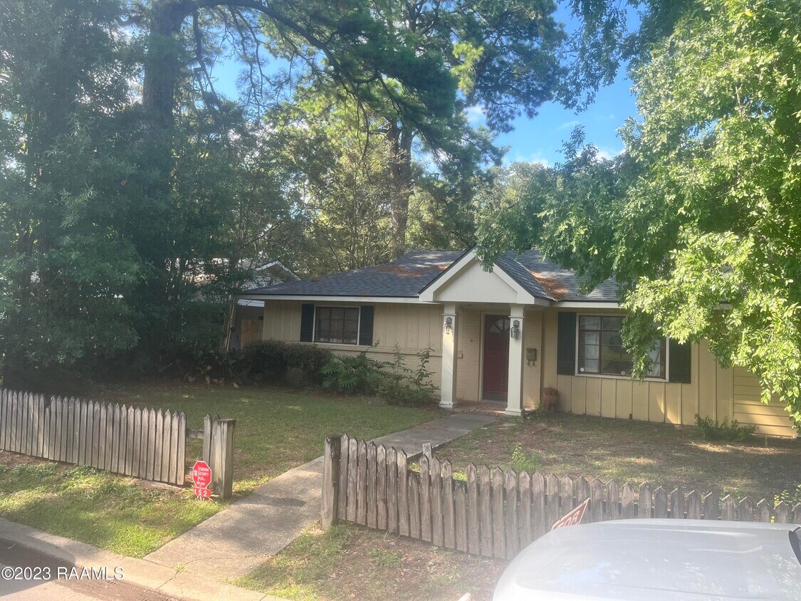 152 Whittington Dr, Lafayette, LA 70503 House Rental in Lafayette, LA