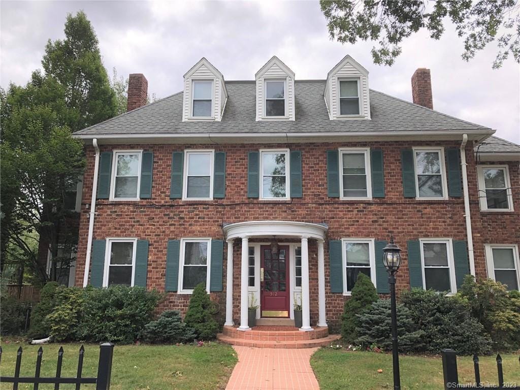 Primary Photo - 512 Townsend Ave