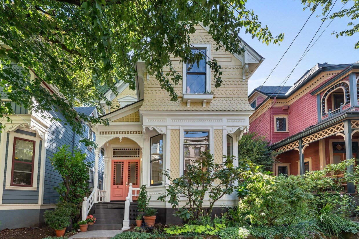 Foto principal - 1720 NW Hoyt St