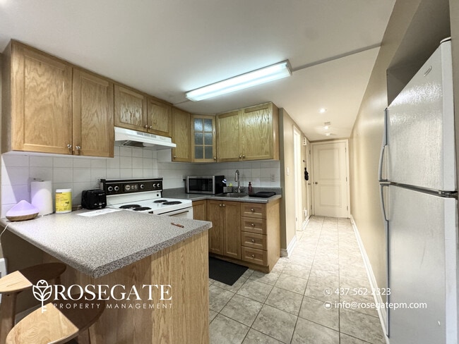 Building Photo - Partly Furnished 1-Bedroom Apartment in Toronto | All Utilities Included