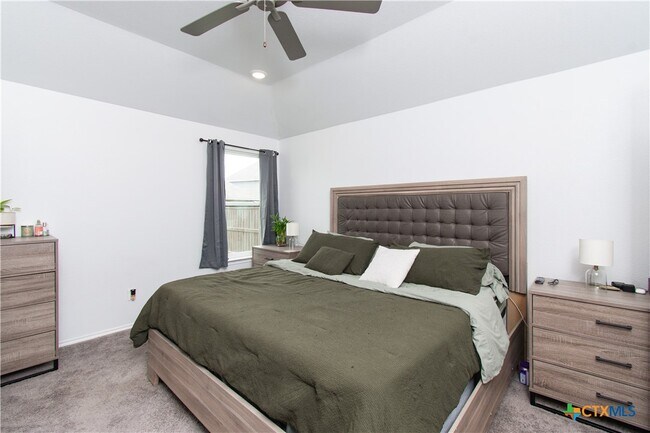 Foto del edificio - 6603 Cassidy Ln