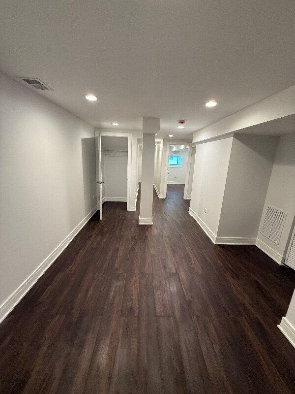 Foto principal - 7506 S Normal Ave