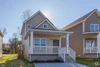 Building Photo - 1216 Paradise Hill Rd