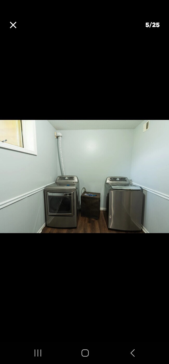 1787 Forrestdale Dr, Clarksville, TN 37042 House Rental in