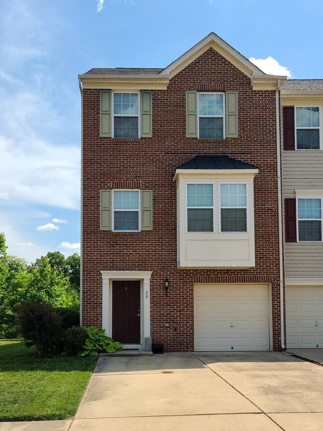 Building Photo - 35 Allegheny Dr