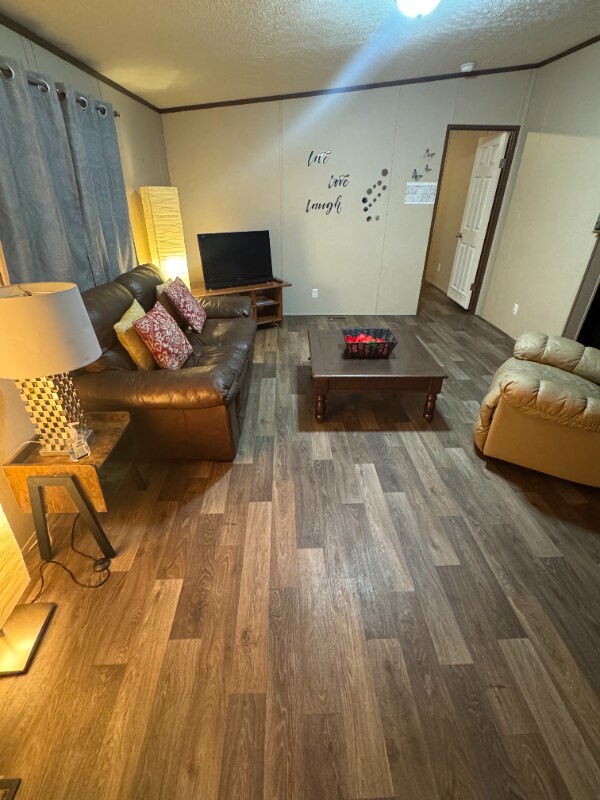 Foto del edificio - 691 County Rd 5015