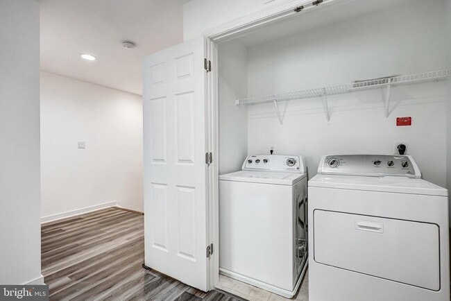 Building Photo - 25550 Casale Terrace