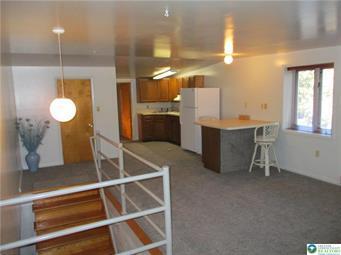 Foto del edificio - 713 Engler Rd