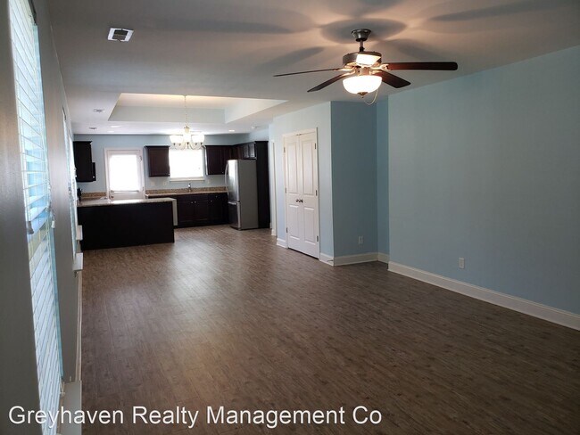 Building Photo - 4 br, 2 bath House - 1604 Southernwood Drive