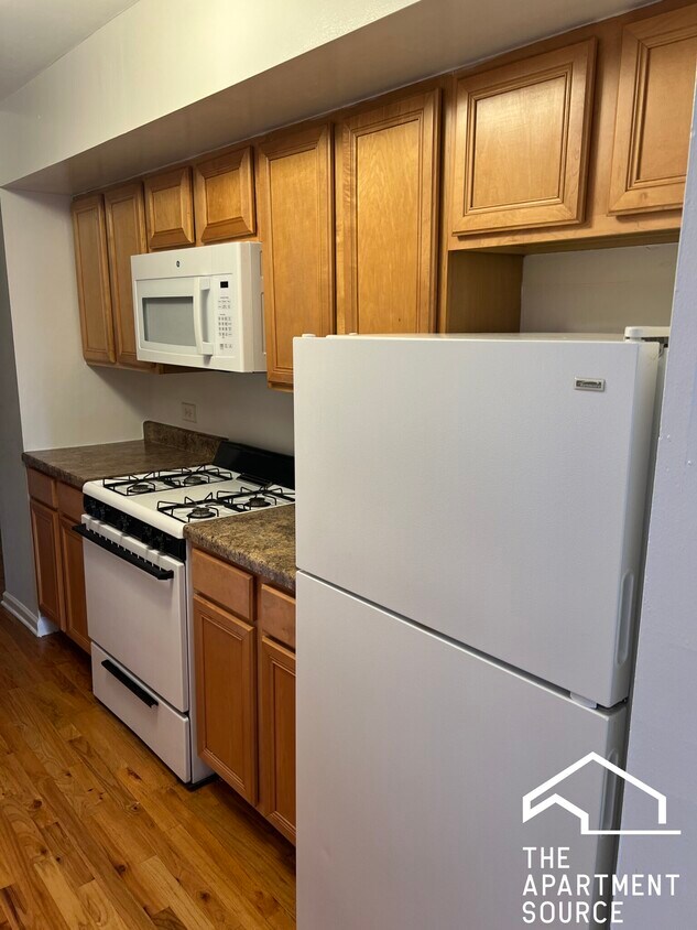 Foto principal - 6415 N Sheridan Rd