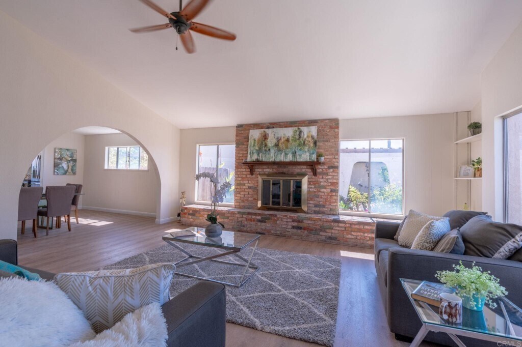 Foto principal - 8041 Jade Coast Rd