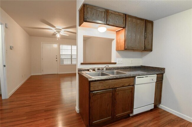 Photo - 710 E Dean Keeton #207 House