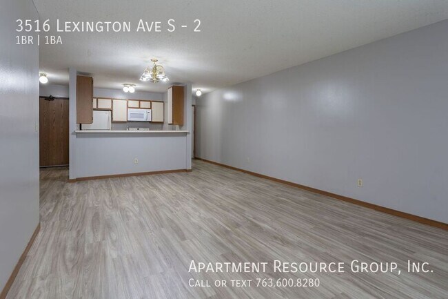 Foto del edificio - 3516 Lexington Ave S