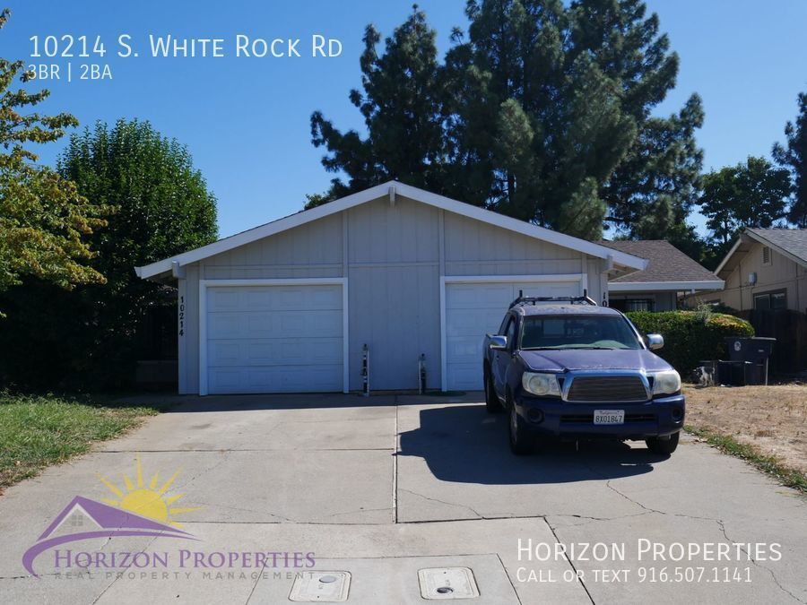 Primary Photo - Open 3 Bed 2 Bath 1058sqft Duplex in Ranch...