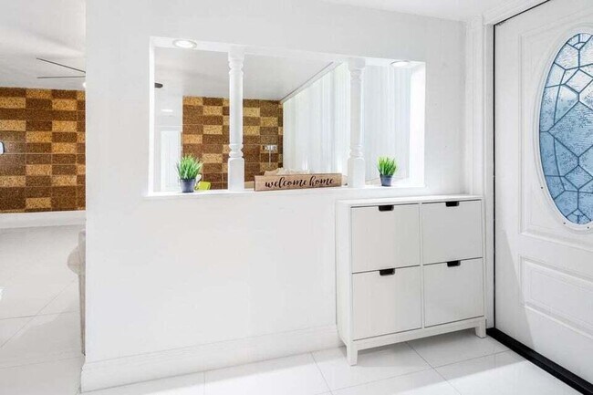 Foto del edificio - 7306 Clarke Rd