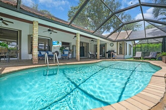 Building Photo - 4256 Gleneagles Dr