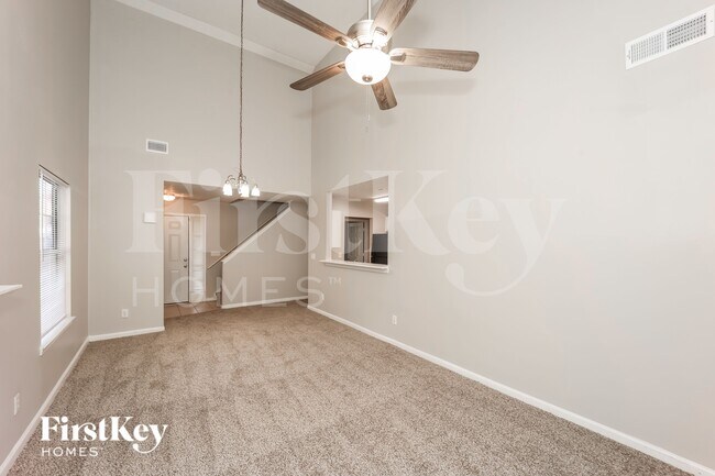 Foto del edificio - 3816 Benjamin Ct SW