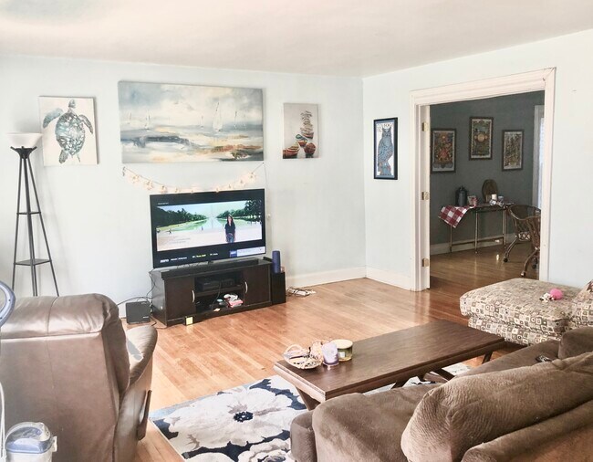 front room - 24 Brantford Pl