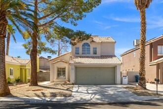 Building Photo - 1653 Autumn Rust Dr