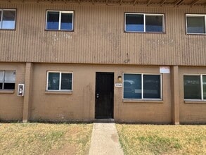 Building Photo - 2368 West Campbell Ave