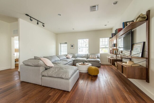 Foto del edificio - 701 4th St