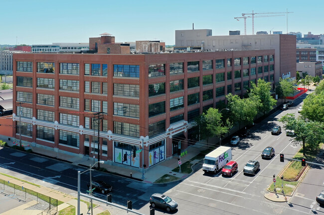 Building Photo - West End Lofts