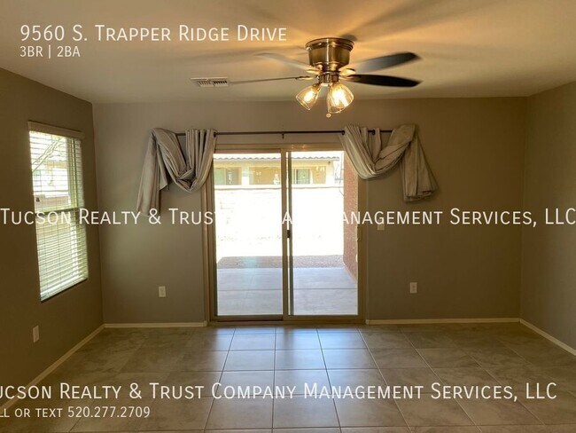 Foto del edificio - Three Bedroom Two Bathroom in Rita Ranch F...