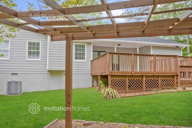 Foto del edificio - 468 Summerville Dr NW