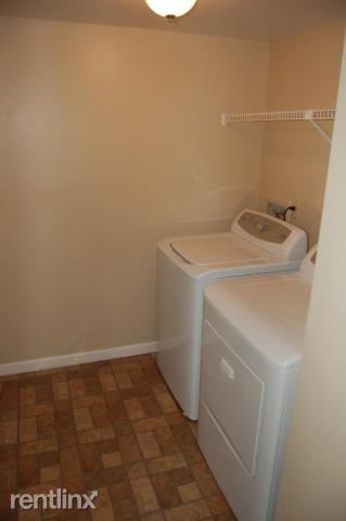 Building Photo - 2 br, 2 bath  - 1141 GREEN PINE