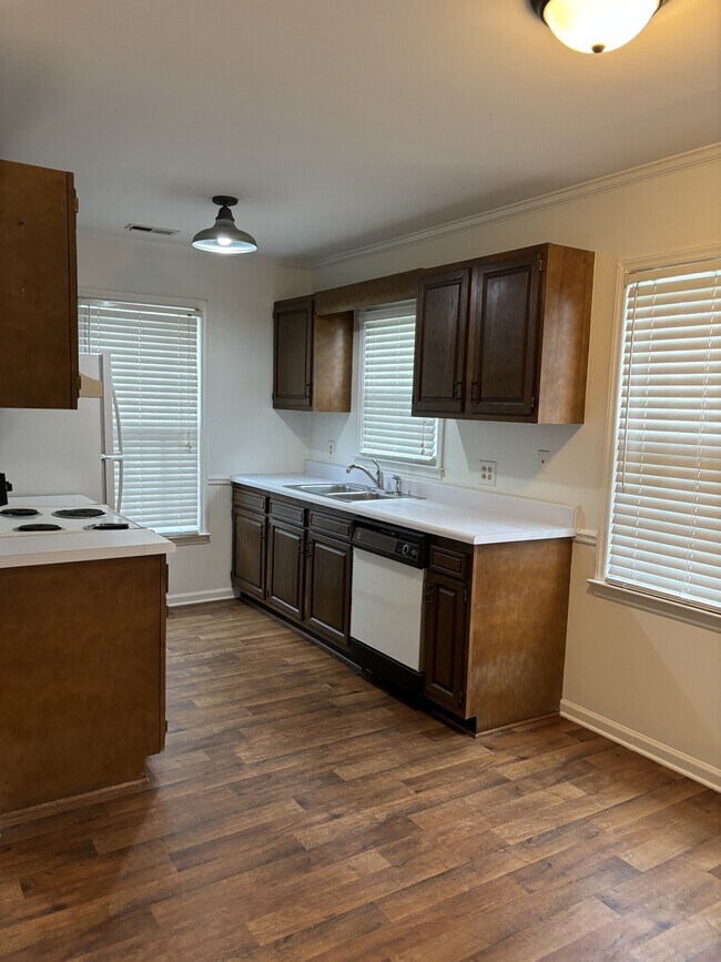 Foto del edificio - 406 W Harnett St