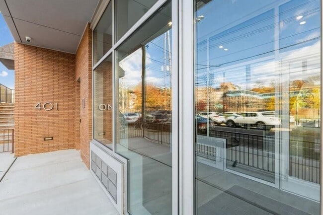 Foto del edificio - 401 Jackson St