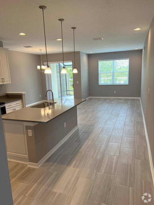 Building Photo - 29817 Southwell Ln