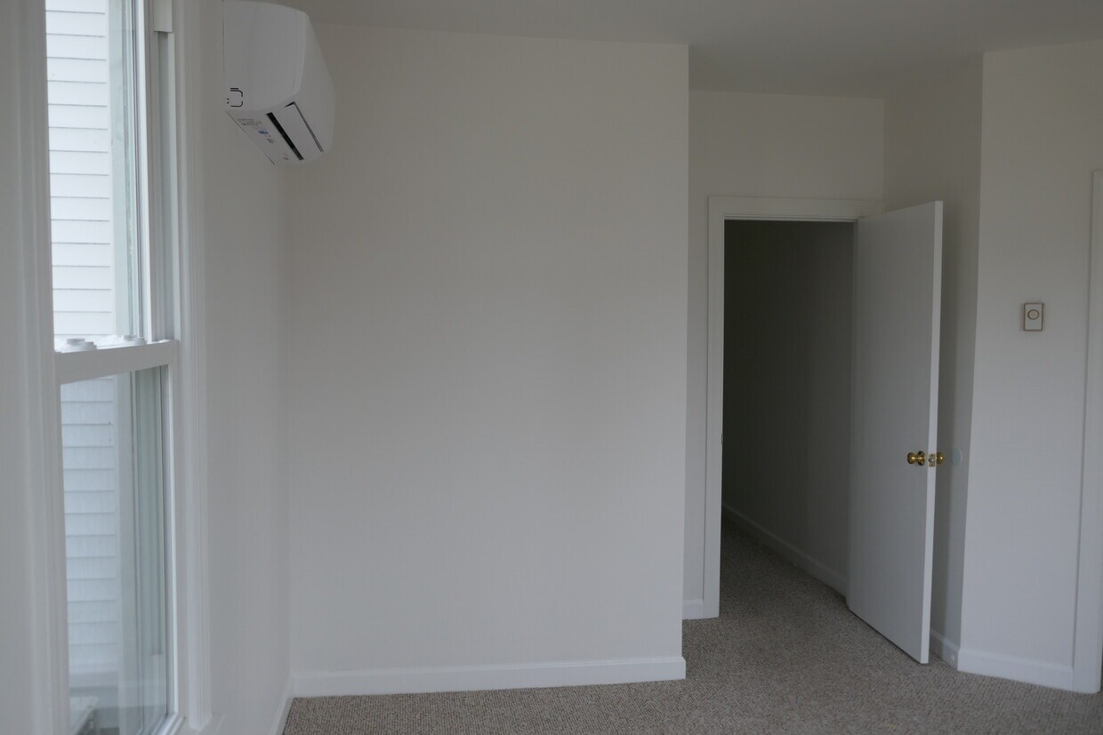 Foto del edificio - 600 W Colonial Ave