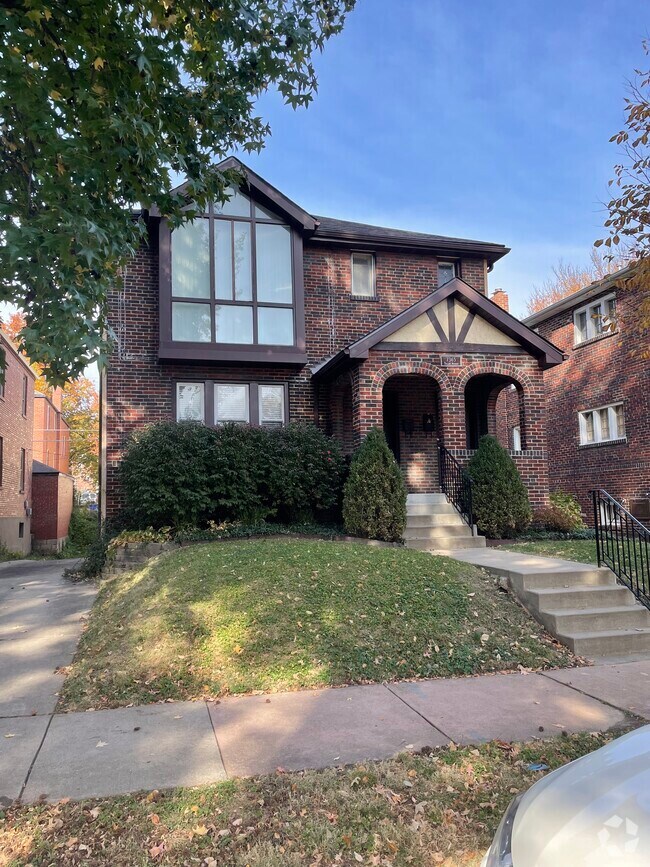 Balson's of Shaftesbury Heights Student Apartments for Rent