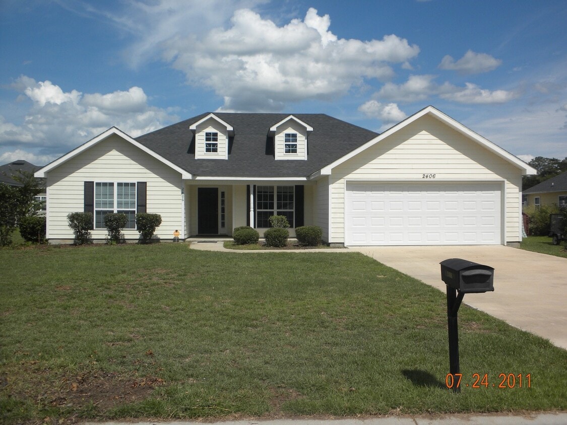 2406 Muscogee Dr, Valdosta, GA 31602 House Rental in Valdosta, GA