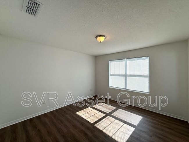 Building Photo - 3067 Harbison St